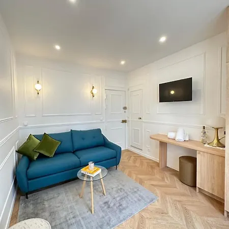 Studio Elegant Au Coeur De Saint-germain-des-pres * Parigi